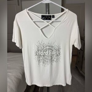 Hard Rock Hotel White and Silver Graphic Short Sleeve Tee Size XS